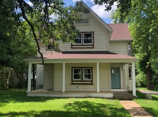 4819 Barnard Mill Rd, Ringwood, IL 60072