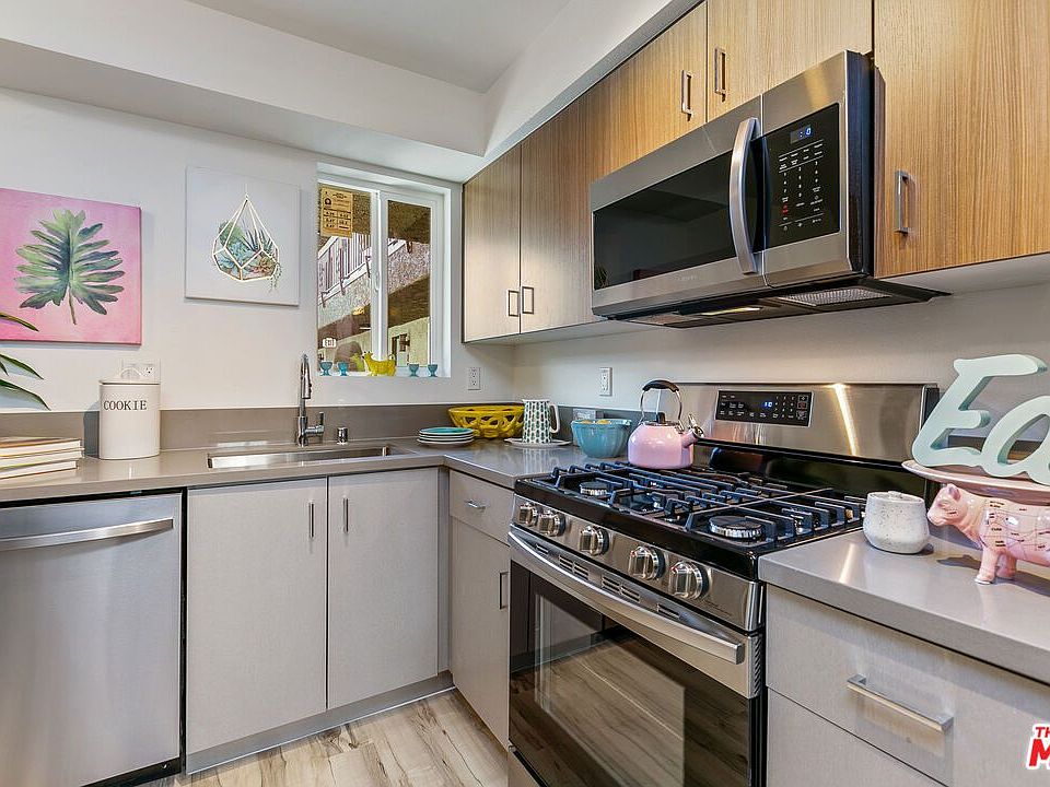 1st image of 6640 Woodley Ave APT 113