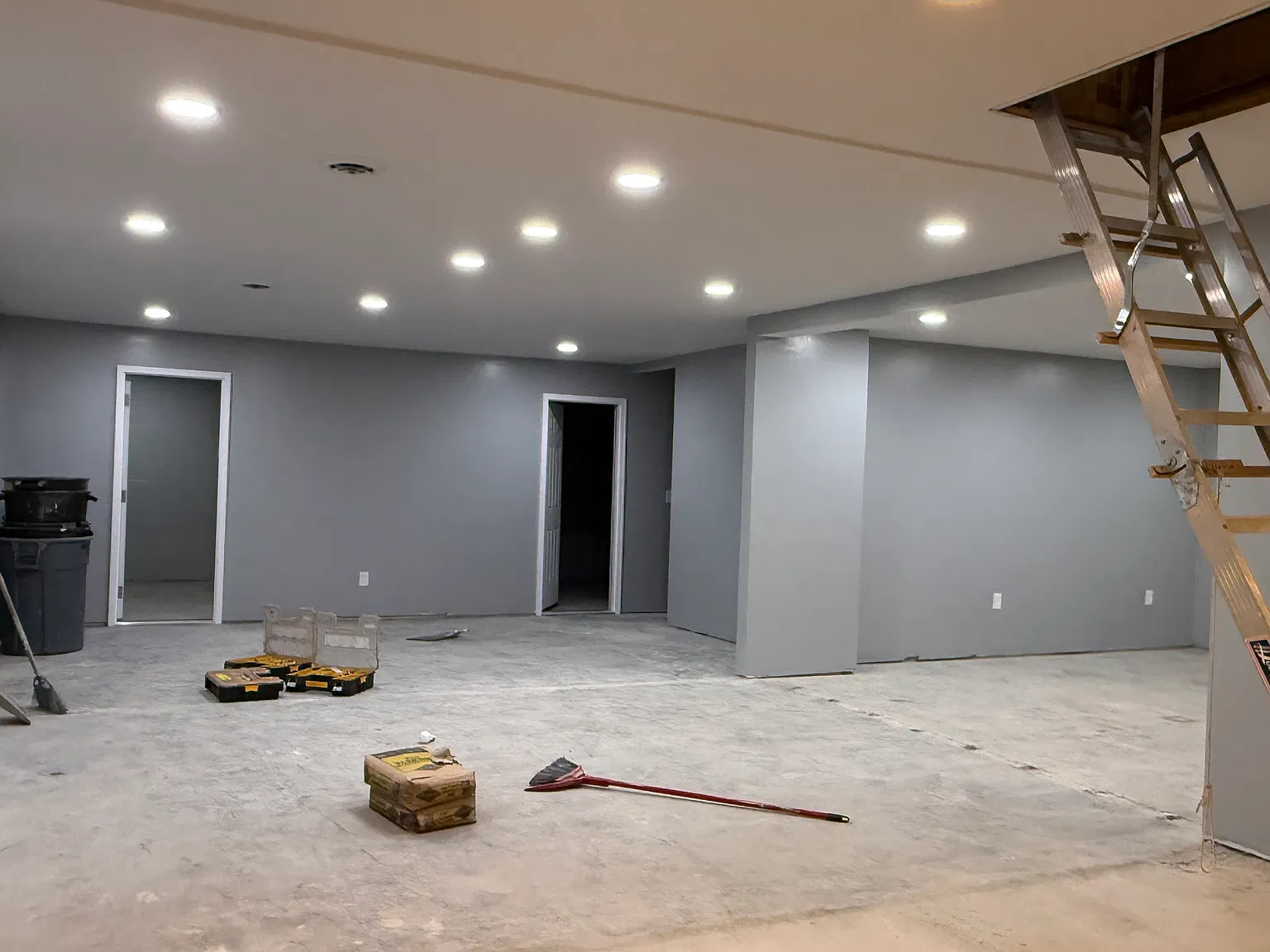 3 bed, 2000 sqft, $2,000 — Photo 2