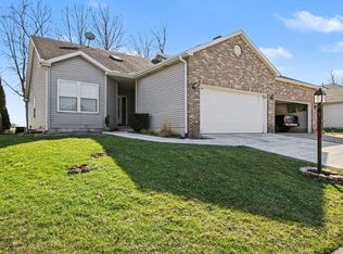 2208 Stori Ln, Valparaiso, IN 46383