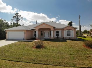 169 SW South Wakefield Cir, Port Saint Lucie, FL 34953