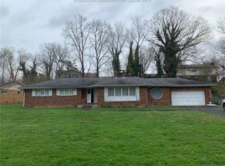 5114 Sun Valley Dr, Charleston, WV 25313