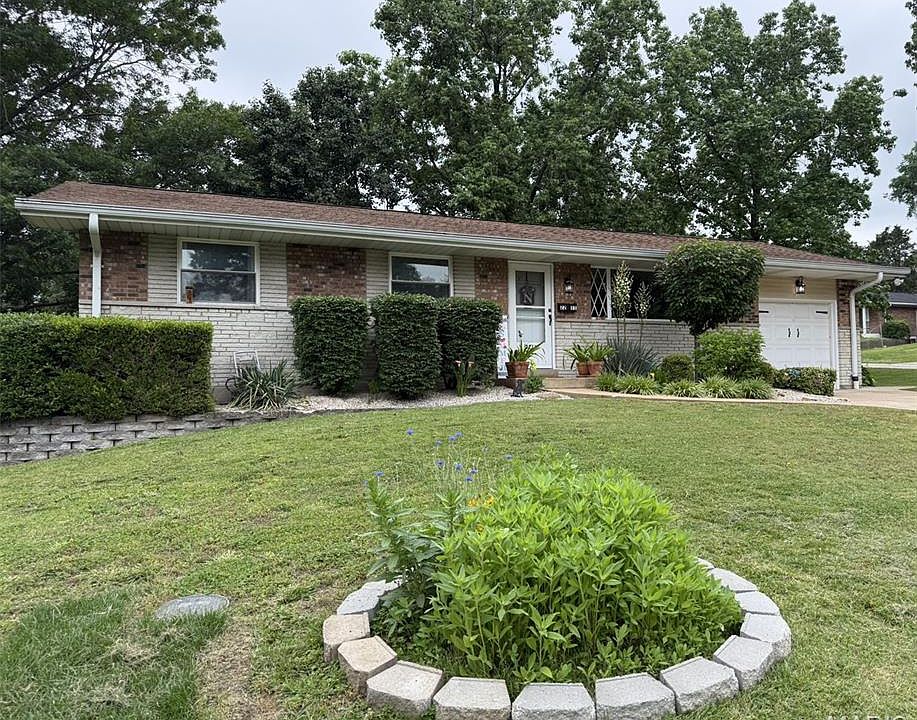 1st image of 2211 Rosegarden Dr