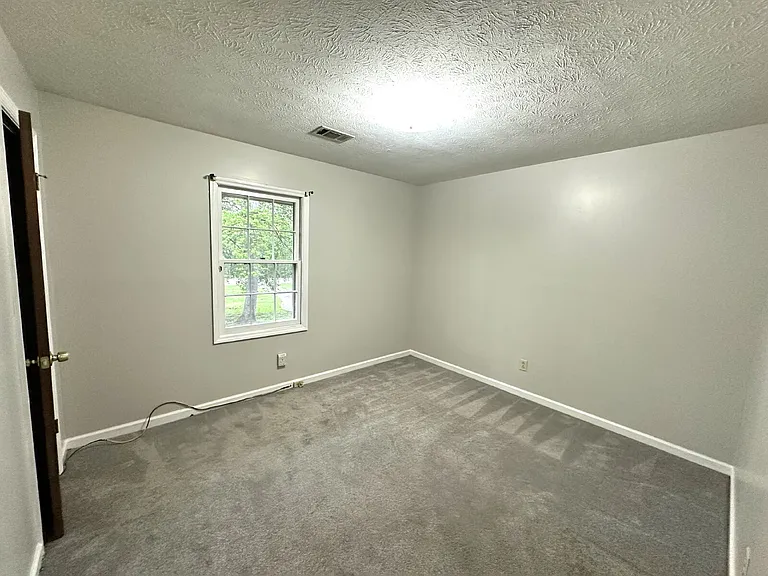 1218 Salem Chipley Rd — Photo 6