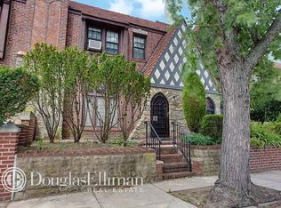 13014 229th St, Laurelton, NY 11413