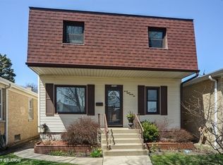3832 N Oconto Ave, Chicago, IL
