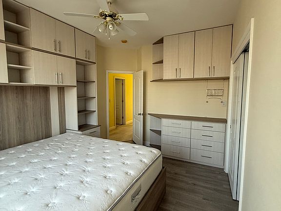 3rd image of 2616 Robinwood Ave