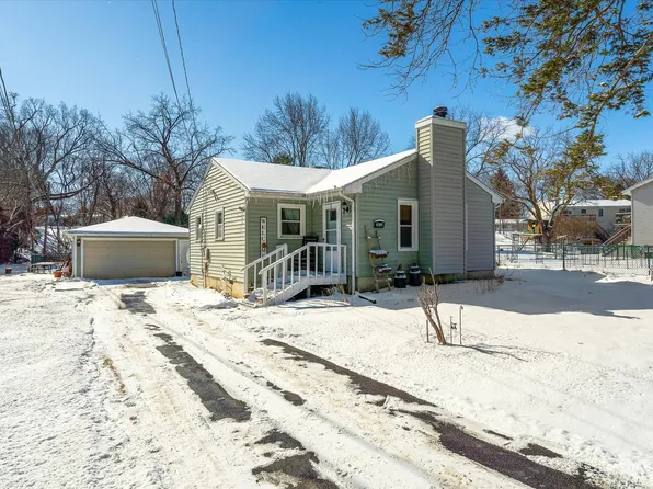 2603 Creek Ln, Cary, IL 60013