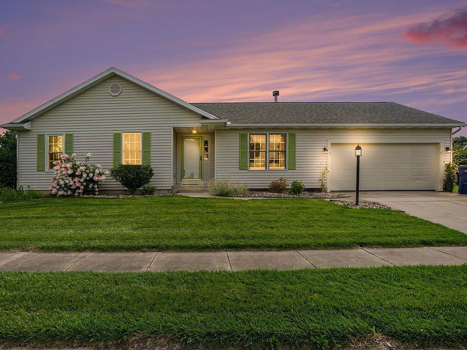 1st image of 52172 Windermere Dr
