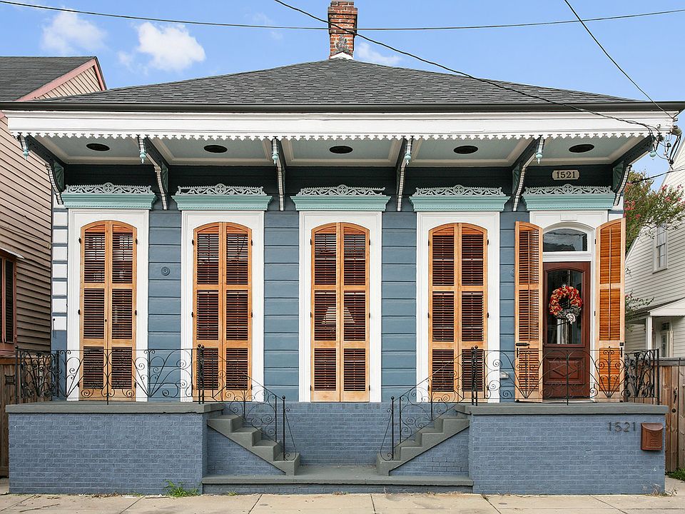 1st image of 1519 Ursulines Ave