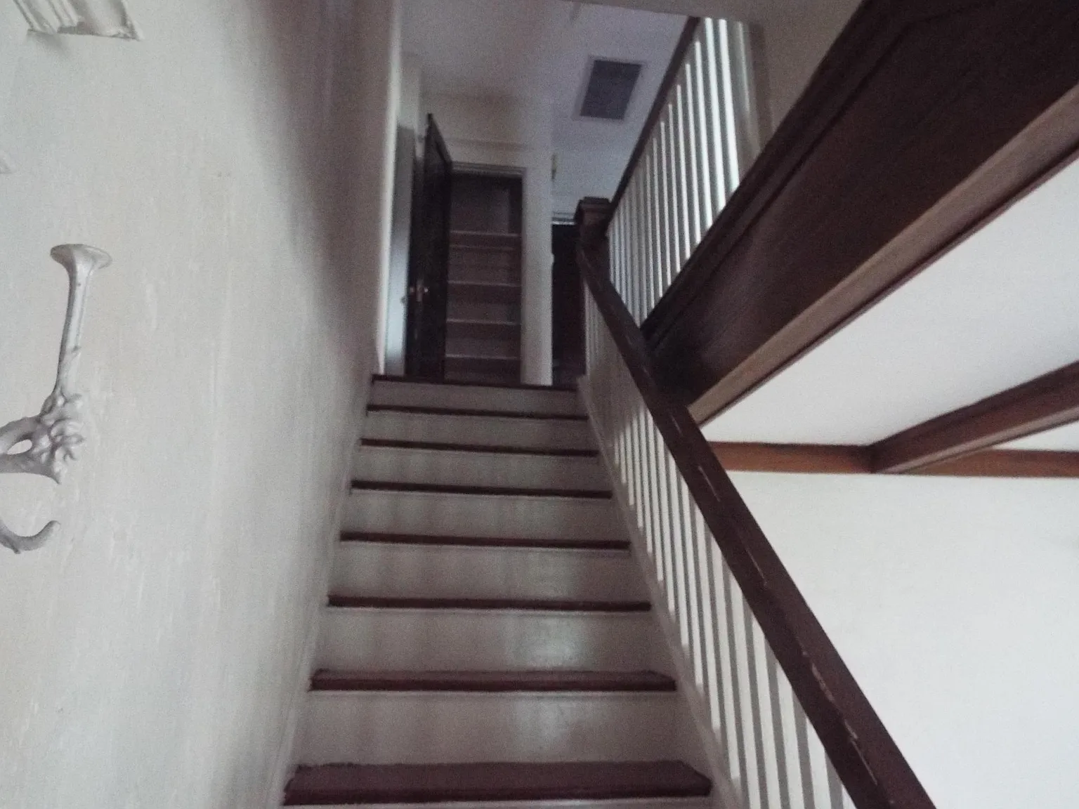 4 bed, 1780 sqft, $3,595 — Photo 3