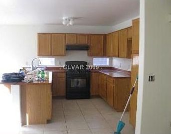 2nd image of 9403 Santa Fe Rose St
