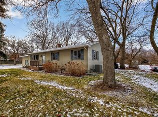 2314 S Huron Rd, Kawkawlin, MI 48631