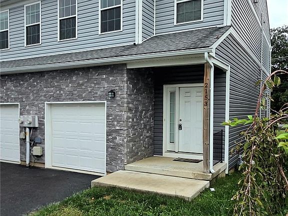 2nd image of 2153 S Poplar St