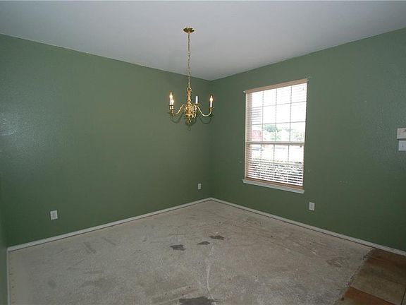 2nd image of 4002 Aldenham Dr