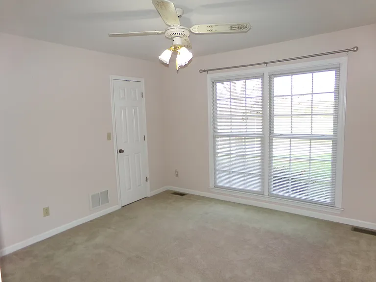 34838 Ellen Rd — Photo 12