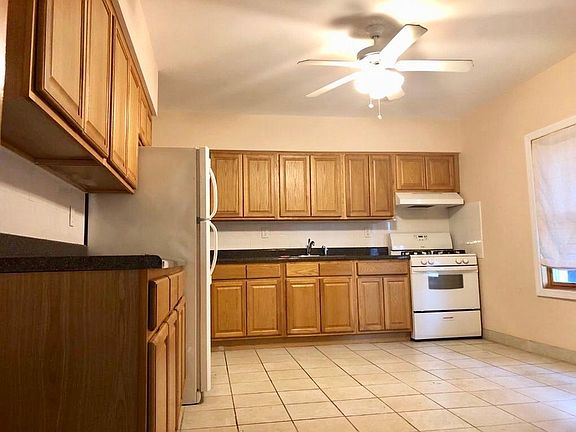 2nd image of 2434 Ocean Ave