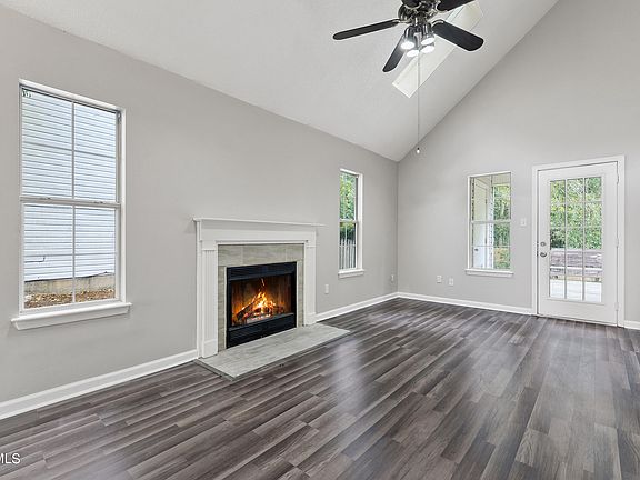 4th image of 13468 Windridge Dr