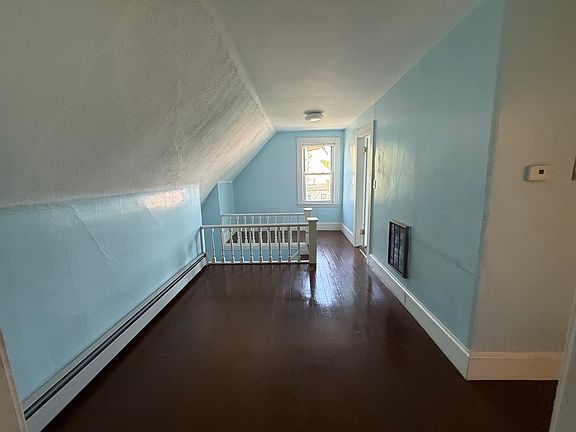 4th image of 191 Fayette St #3