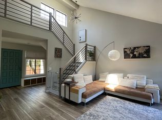 902 Sendero Ave, Escondido, CA 92026
