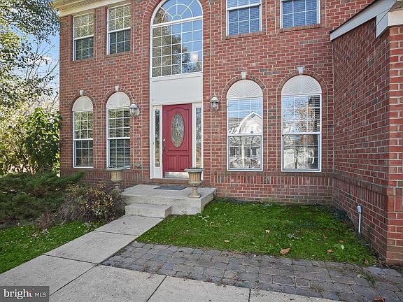 4th image of 400 Caribbean Ave