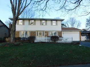 6242 Skywae Dr, Columbus, OH 43229