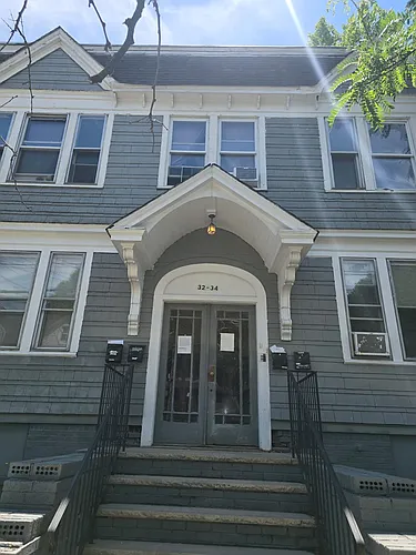 32-34 Kenmore Ave #2R Photo 1 32-34 Kenmore Ave #2R Photo 1