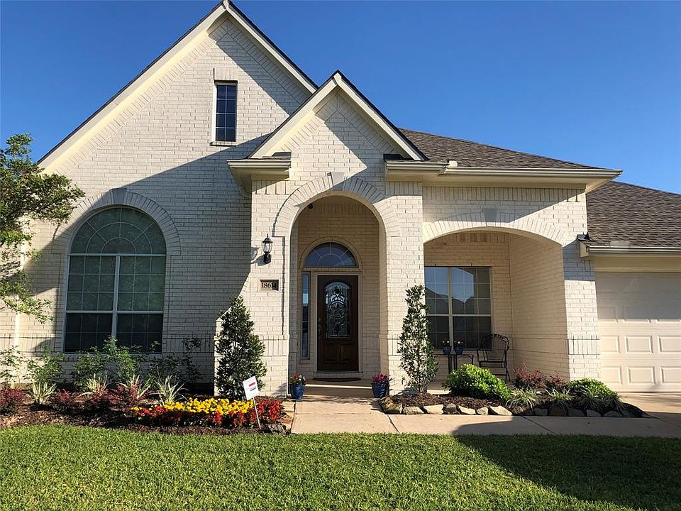 1st image of 18614 Summercliff Ln