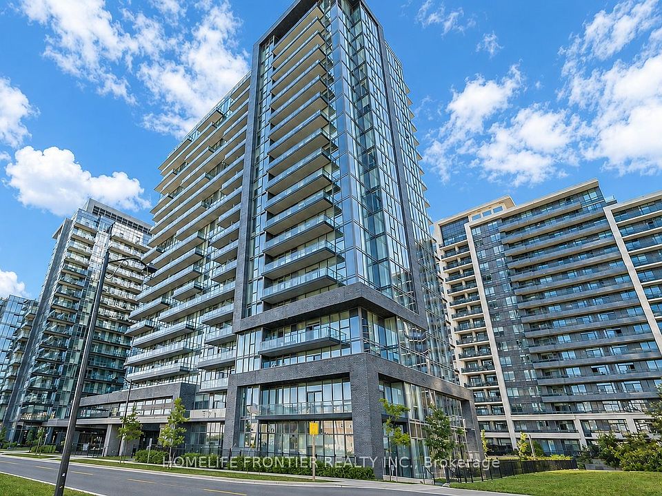 1st image of 20 Gatineau Dr #301
