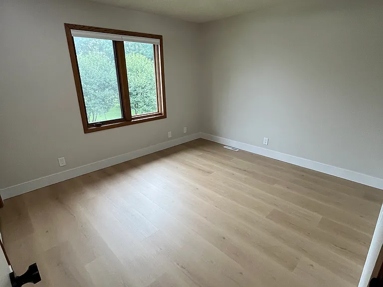 1826 Normandy Ln — Photo 9