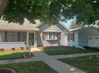 628 Washington St, Darlington, WI 53530