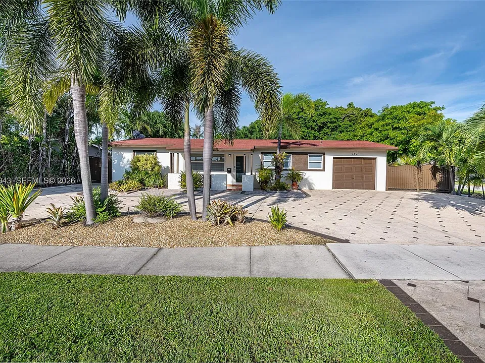 7190 W 12th Ct