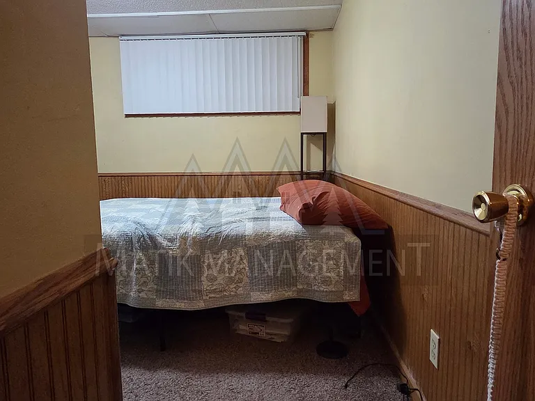 820 Broadway Ave N #104 — Photo 11