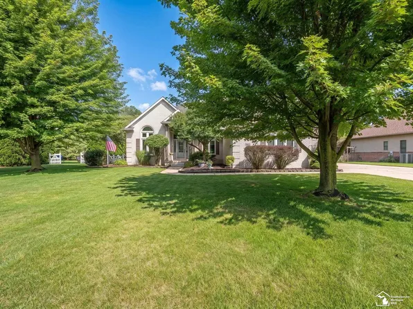 367 Golfview Way, Monroe, MI 48162