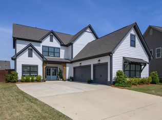 730 Griffin Park Cir, Birmingham, AL 35242