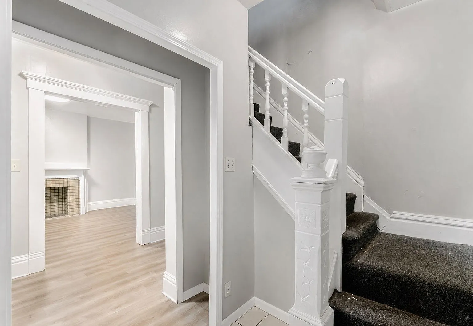 5 bed, 2.0 bath, $3,495 — Photo 2