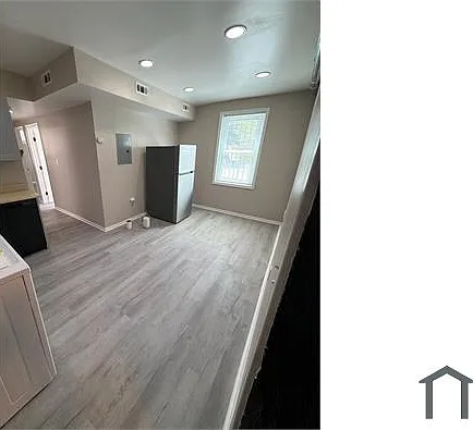 2 bed, $2,119 — Photo 2