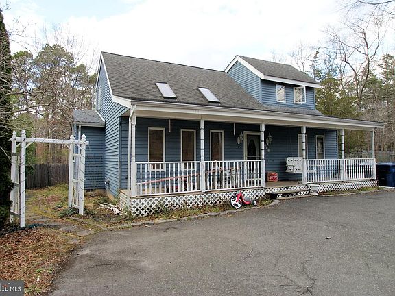 2nd image of 387 Frog Pond Rd