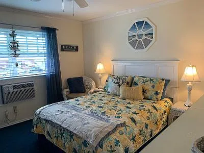709 Ocean Ave #15 — Photo 10