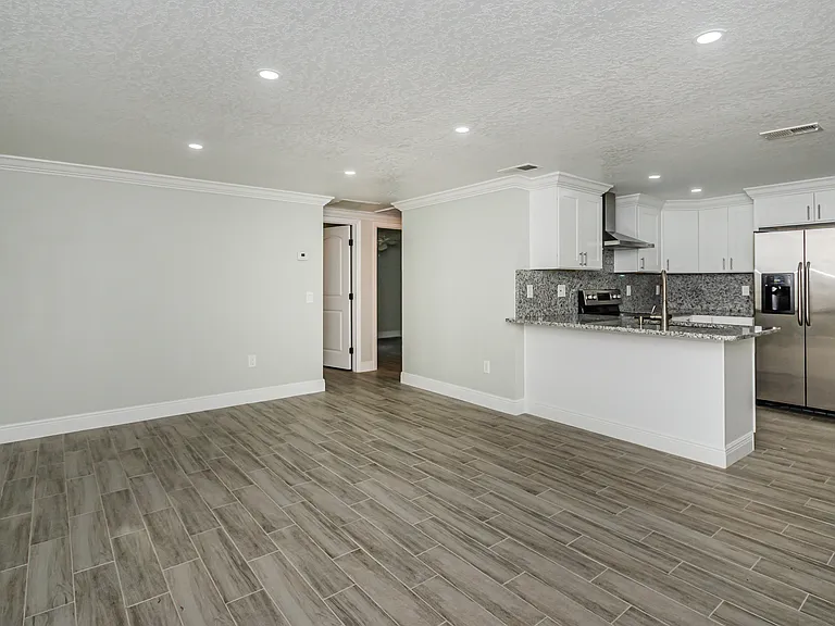 1711 E Nome St — Photo 12