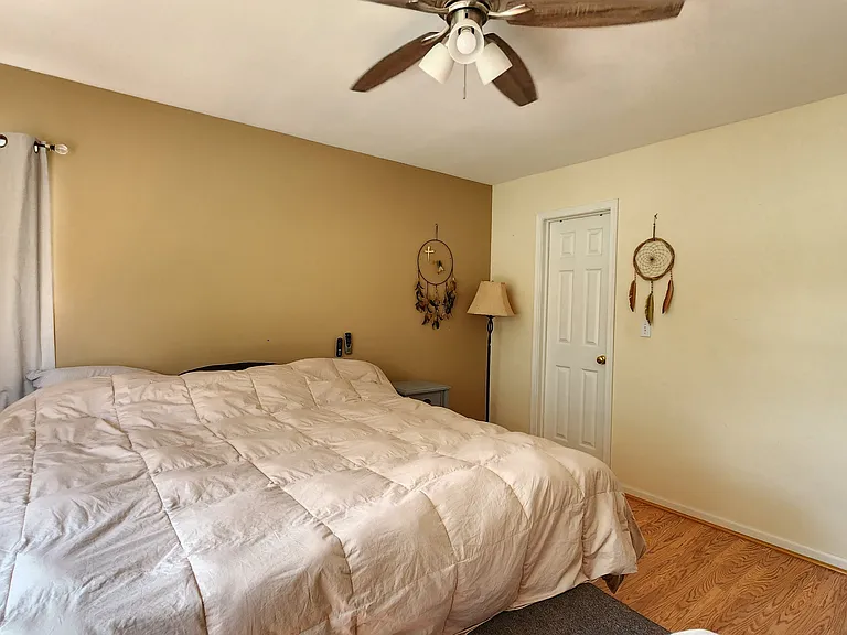 301 Wedgewood Cir #301 — Photo 30
