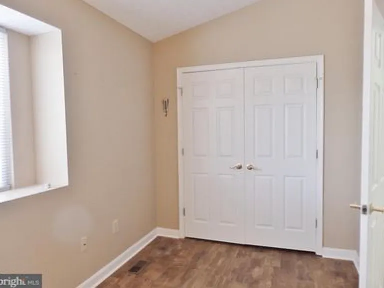 22570 Lower Kells Ln — Photo 17