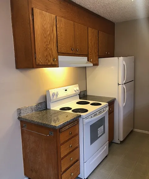 2515 Benvenue Avenue — Photo 11