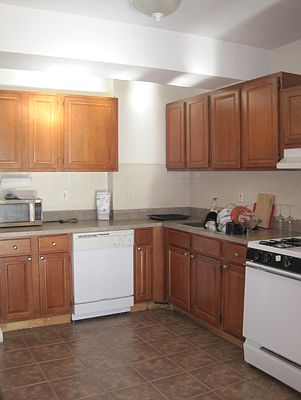 4th image of 1240 Bedford Ave APT 3F