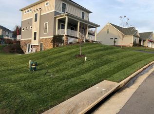 5691 Sullivan Ln, Roanoke, VA 24012