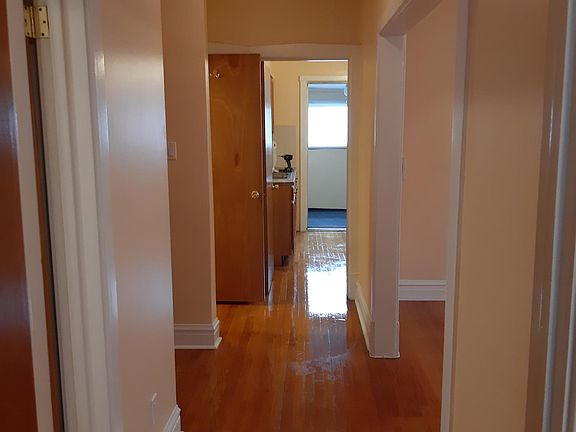 3rd image of 5622 N Mango Ave #2FB