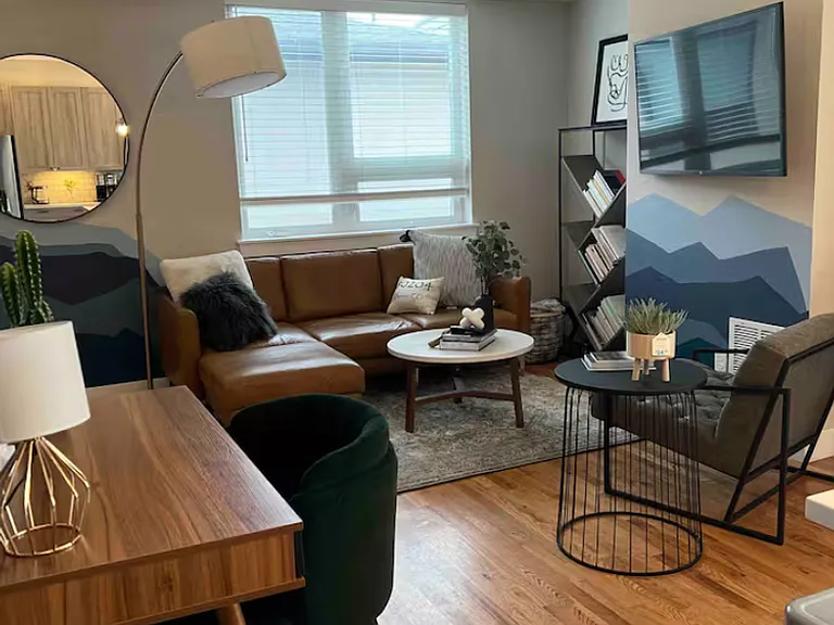 1731 Irving St #105 — Photo 8