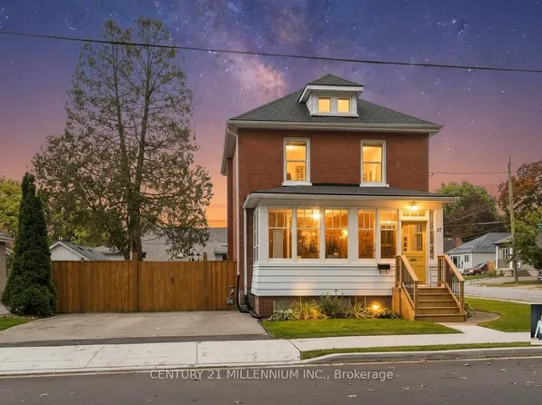 47 South St, Cambridge, ON N1R 2N7