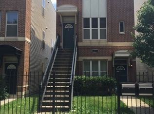 817 S Kedzie Ave #A, Chicago, IL 60612