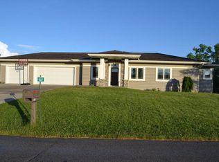 W3647 Highland Dr, La Crosse, WI 54601